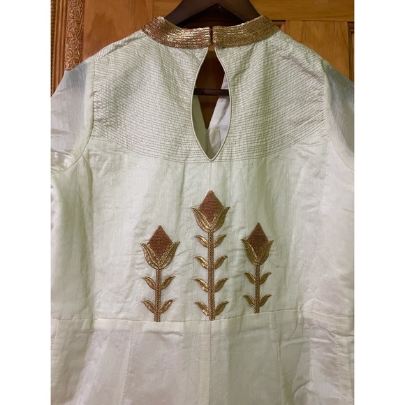 White and Gold Embroidered Gown - Picture 9 of 9